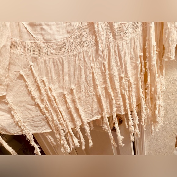 💖RARE FREE PEOPLE WHIMSICAL CREAM MINI DRESS💖 - Picture 3 of 6